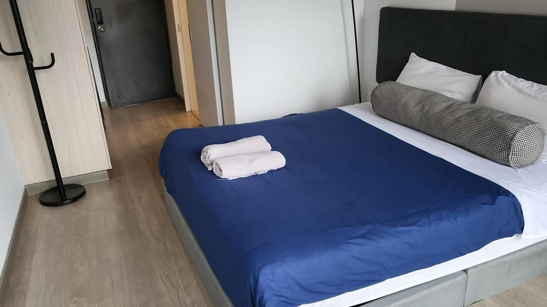 Loft Near Lourdes Church location